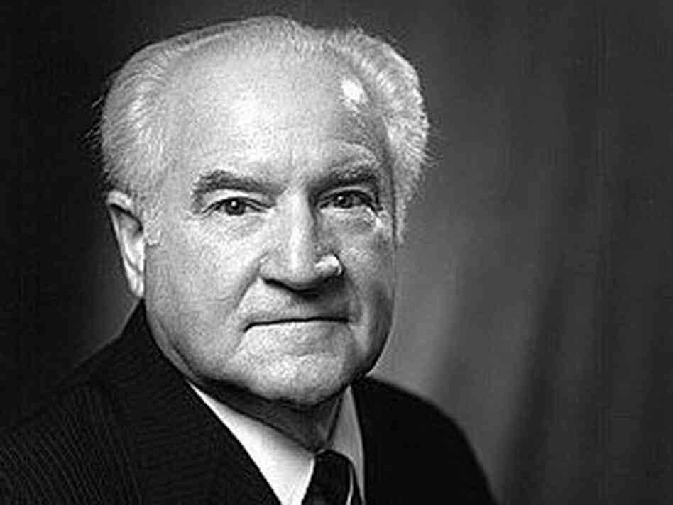 Robert Ward won a Pulitzer for bringing Arthur Miller's play The Crucible to the opera stage. Robert Ward won a Pulitzer for bringing Arthur Miller's play The Crucible to the opera stage.