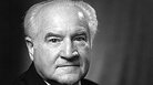 Robert Ward won a Pulitzer for bringing Arthur Miller's play The Crucible to the opera stage. Robert Ward won a Pulitzer for bringing Arthur Miller's play The Crucible to the opera stage.