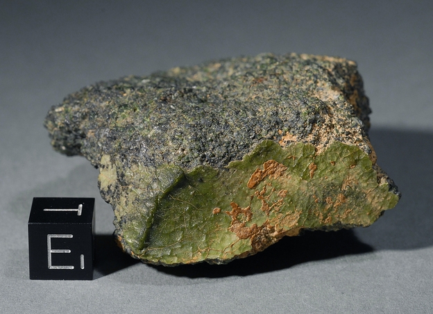 http://media.npr.org/assets/img/2013/04/09/mercury-meteorite_custom-e695ca3de2a1f3167e3cd746f6171402c280a83b-s4.jpg