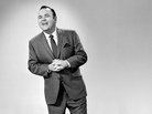 Jonathan Winters on The Smothers Brothers Comedy Hour in 1969. Jonathan Winters on The Smothers Brothers Comedy Hour in 1969.