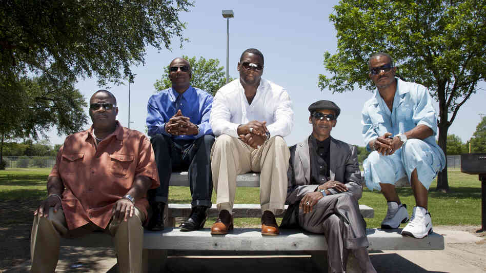 Dallas exonerees (from left) Claude A. Simmons Jr., Thomas McGowan, Christopher Scott, Johnnie Lindsey and Richard Miles. The group is now working to get other wrongfully convicted prisoners freed. Dallas exonerees (from left) Claude A. Simmons Jr., Thomas McGowan, Christopher Scott, Johnnie Lindsey and Richard Miles. The group is now working to get other wrongfully convicted prisoners freed.