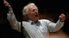Colin Davis found power in humility later in his career — and one astonished music journalist. Colin Davis found power in humility later in his career — and one astonished music journalist.