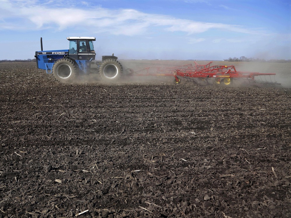 By this time last year, 26 percent of the country's corn crop was already planted. A wet, cold spring means that only 4 percent is in the ground right now.
