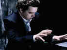 Ingolf Wunder pays tribute to 300 years of keyboard music on his new album 300.