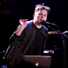 Composer Nico Muhly at the piano in a live performance at LPR on May 14, 2013. Composer Nico Muhly at the piano in a live performance at LPR on May 14, 2013.
