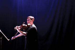 Violist Nadia Sirota is a long-time Muhly collaborator. She performed Muhly's Etude 3, a piece Muhly wrote for her which also appears on her latest album, Baroque.