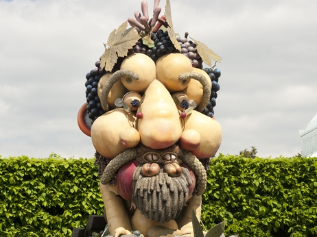 Philip Haas transforms a Renaissance artist's fantastical produce portraits as colossal sculptures.