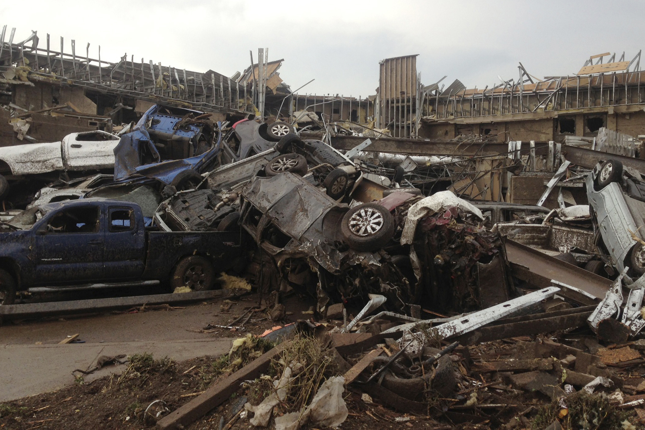 The tornado stayed on the ground for 40 minutes and traveled 20 miles.