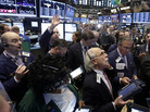 Hey mutual fund investors: Think you can beat the market? Charley Ellis, who's worked in investment management for 50 years, doubts it. That's because the fees actively managed funds charge can get expensive. Hey mutual fund investors: Think you can beat the market? Charley Ellis, who's worked in investment management for 50 years, doubts it. That's because the fees actively managed funds charge can get expensive.