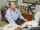 Dr. Michael Fleming, past president of the American Academy of Family Physicians, considered himself obese when this photo was taken in 2004. He led efforts by doctors to lose weight.