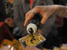 Keep the soy sauce on your food, and use it in moderation. Keep the soy sauce on your food, and use it in moderation.