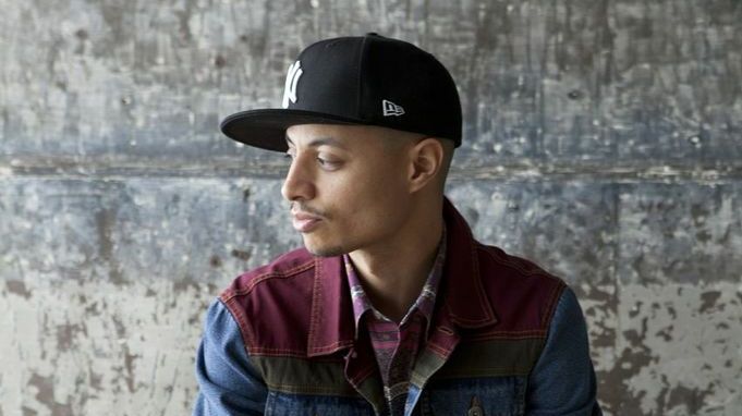José James.