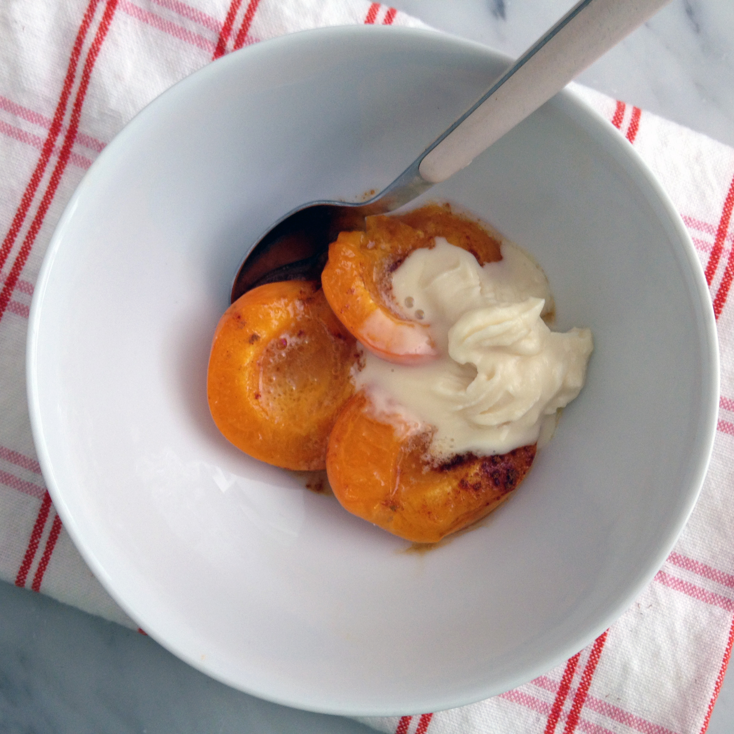 Broiled Apricots