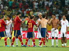 Players from Tahiti (in white) and Spain shake hands after their FIFA Confederations Cup  match Thursday. Spain won, 10-0, but the Tahiti team, ranked 138th in the world, remains a fan favorite. Players from Tahiti (in white) and Spain shake hands after their FIFA Confederations Cup  match Thursday. Spain won, 10-0, but the Tahiti team, ranked 138th in the world, remains a fan favorite.