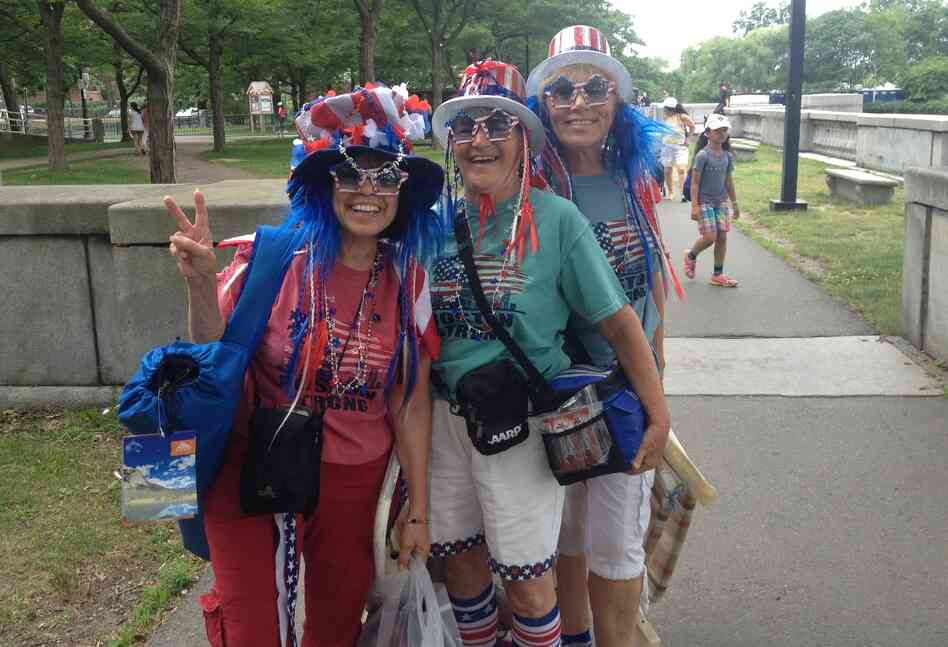 Mary Ann Rollings (from left), Gloria Kelley and Linda Lee Stacy were bursting in red, white and blue as they turned out to hear their beloved Boston Pops. Mary Ann Rollings (from left), Gloria Kelley and Linda Lee Stacy were bursting in red, white and blue as they turned out to hear their beloved Boston Pops.