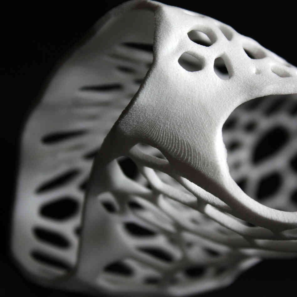 The waterproof material of the Cortex cast may hold up better in high-stress areas, such as hands. The waterproof material of the Cortex cast may hold up better in high-stress areas, such as hands.