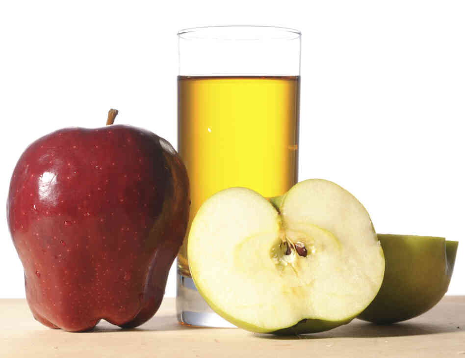 The FDA's proposal follows concerns raised by consumer groups about levels of inorganic arsenic, a carcinogen, in apple juice. The FDA's proposal follows concerns raised by consumer groups about levels of inorganic arsenic, a carcinogen, in apple juice.