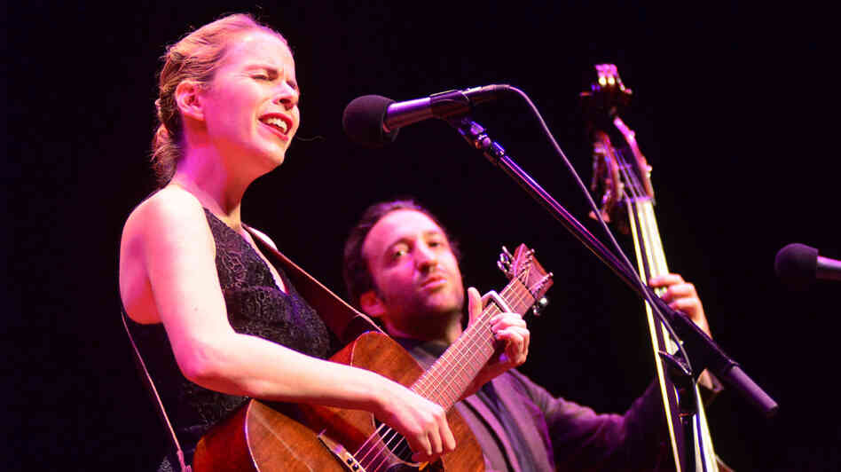 Aoife O'Donovan. Aoife O'Donovan.
