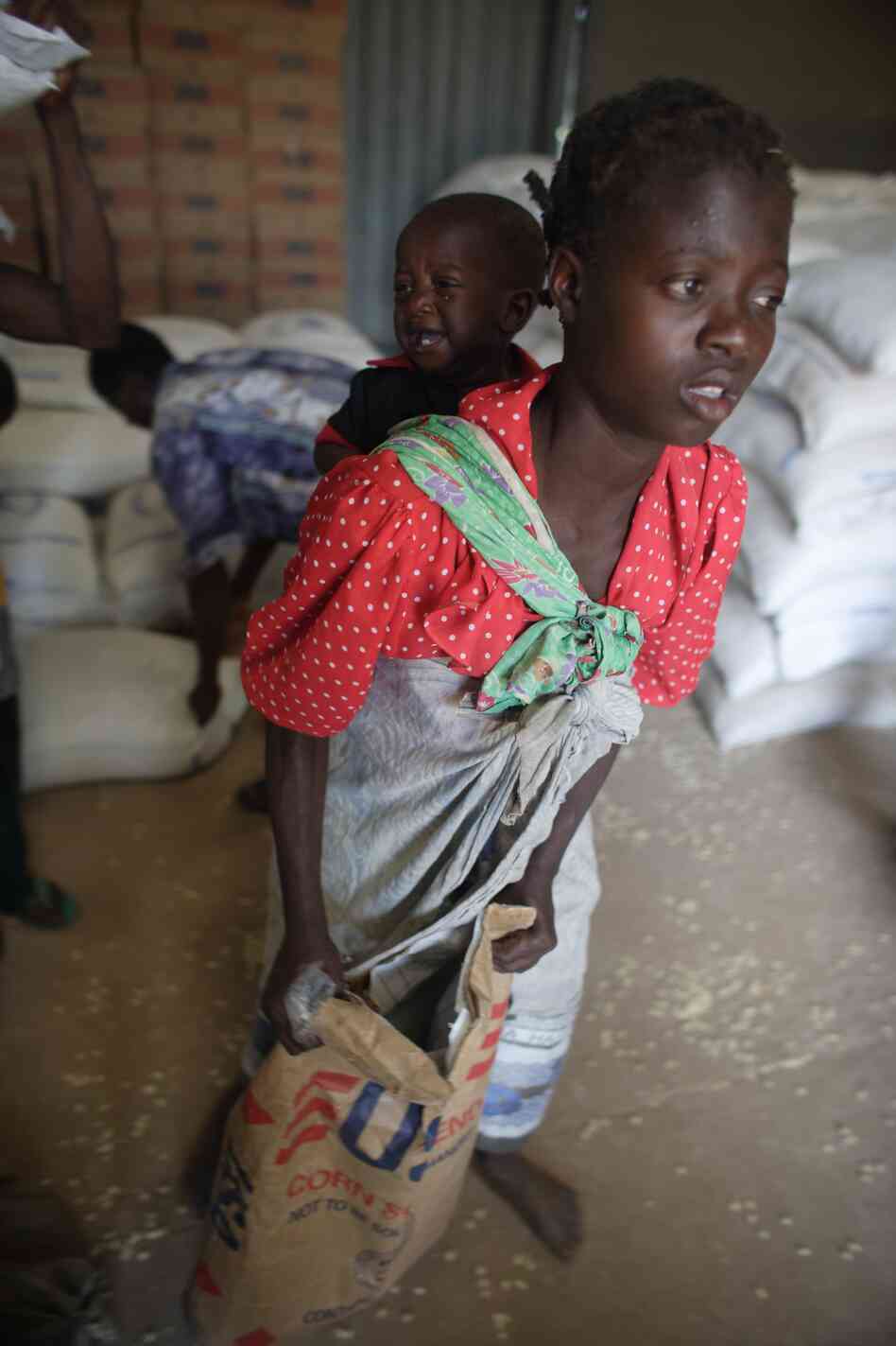Along with his foundation and his farm, Howard Buffett uses photography to raise awareness of hunger issues. In 2006, he photographed a girl receiving food aid at a World Food Program distribution site in Malawi, where 5 million people needed emergency food assistance. Along with his foundation and his farm, Howard Buffett uses photography to raise awareness of hunger issues. In 2006, he photographed a girl receiving food aid at a World Food Program distribution site in Malawi, where 5 million people needed emergency food assistance.
