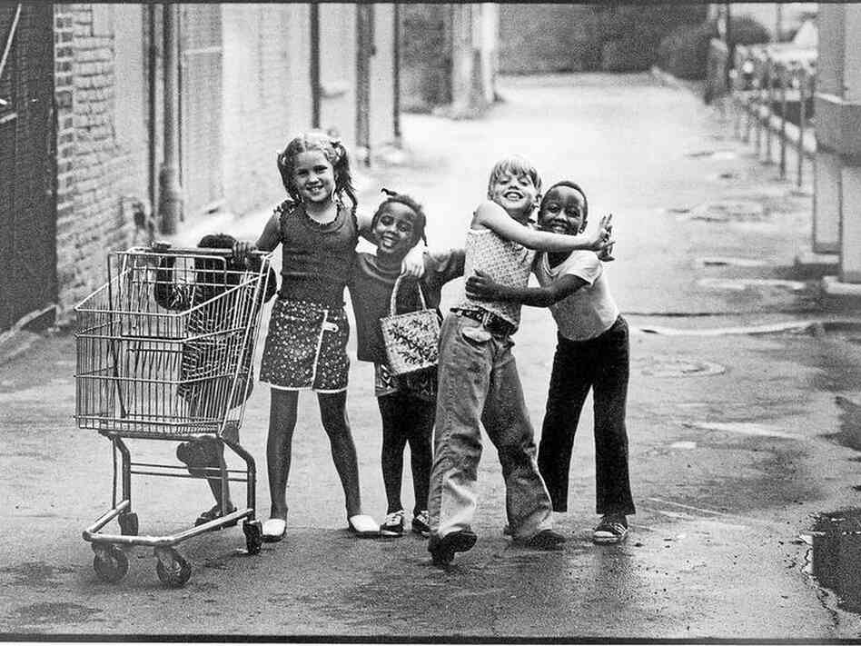 This 1973 photo of five children playing in a Detroit suburb has gone viral on the Internet. The children were Rhonda Shelly, 3 (from left), Kathy Macool, 7, Lisa Shelly, 5, Chris Macool, 9, and Robert Shelly, 6. This 1973 photo of five children playing in a Detroit suburb has gone viral on the Internet. The children were Rhonda Shelly, 3 (from left), Kathy Macool, 7, Lisa Shelly, 5, Chris Macool, 9, and Robert Shelly, 6.