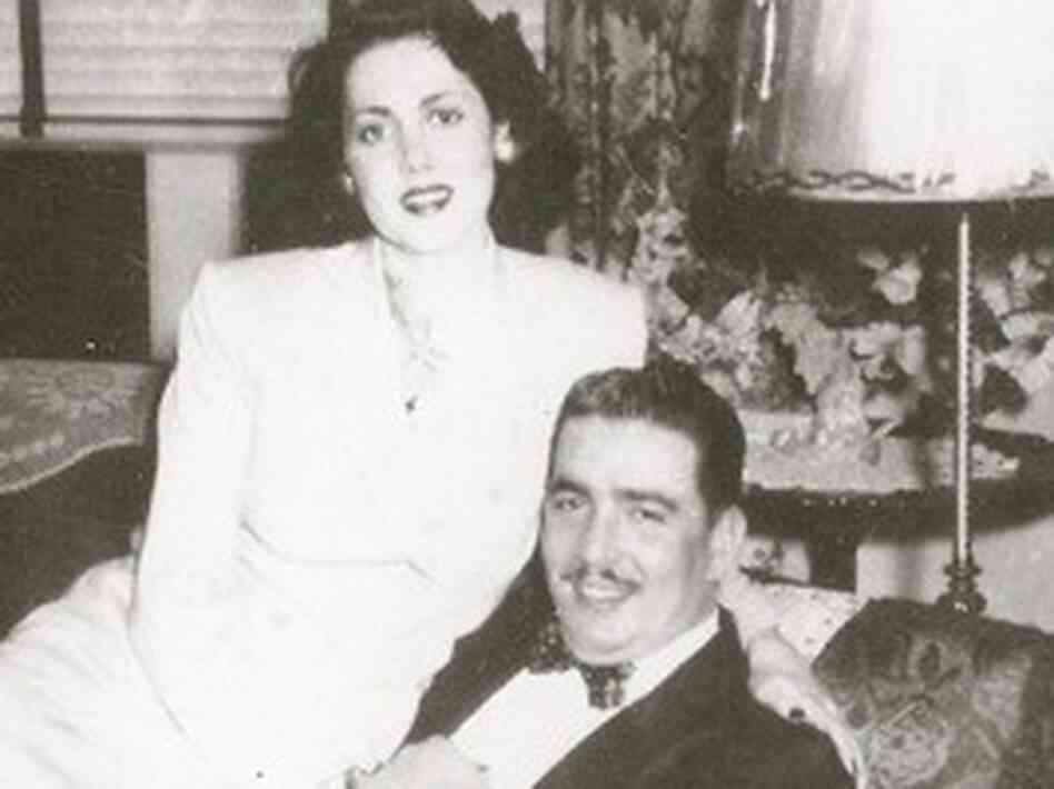 Simon's parents on their wedding day. Simon's parents on their wedding day.