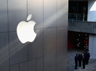Police officers seal off the area near Apple's Beijing flagship store on January 13, 2012 in Beijing, China. Police officers seal off the area near Apple's Beijing flagship store on January 13, 2012 in Beijing, China.