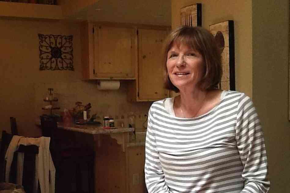 Mounting medical debt and struggles with insurers led Shelley Toreson to drop her health insurance. She now pays discounted rates upfront for her medical needs. Mounting medical debt and struggles with insurers led Shelley Toreson to drop her health insurance. She now pays discounted rates upfront for her medical needs.