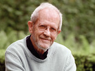 Writer Elmore Leonard died Tuesday at the age of 87. Writer Elmore Leonard died Tuesday at the age of 87.