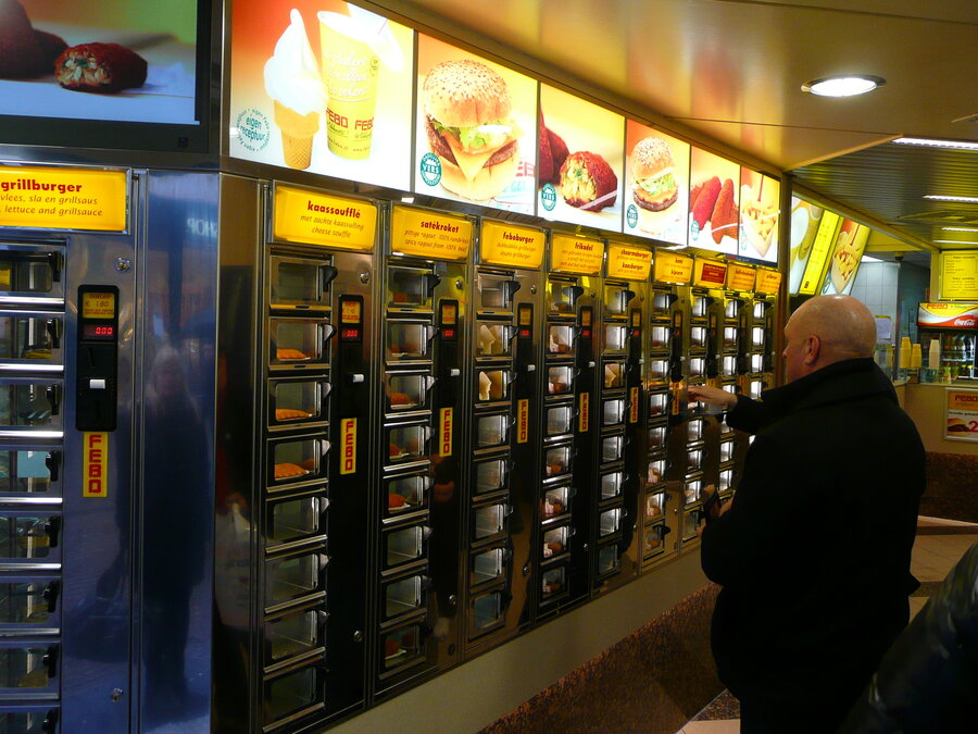 pracownicy w fast foodach pracownicy w fast foodach