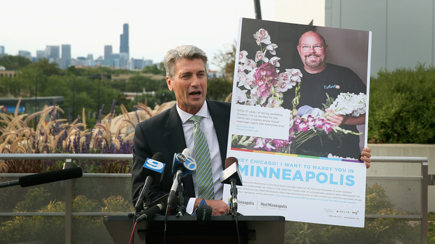 Minneapolis Mayor R.T. Rybak took to a Chicago rooftop on Thursday to attract the city's gay and lesbian community to spend their wedding dollars in Minnesota. (Image credit: Getty Images)