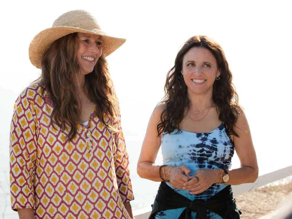 Catherine Keener, a frequent collaborator with Nicole Holofcener, takes on a supporting role as Albert's ex-wife — who's Eva's new client. Catherine Keener, a frequent collaborator with Nicole Holofcener, takes on a supporting role as Albert's ex-wife — who's Eva's new client.