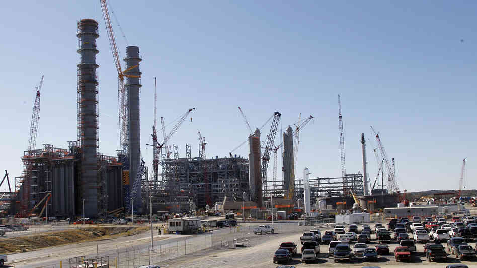 Mississippi Power's Kemper County energy facility near DeKalb, Miss., seen under construction last year. Carbon dioxide will be captured from this plant and used to stimulate production of oil from existing wells. Mississippi Power's Kemper County energy facility near DeKalb, Miss., seen under construction last year. Carbon dioxide will be captured from this plant and used to stimulate production of oil from existing wells.