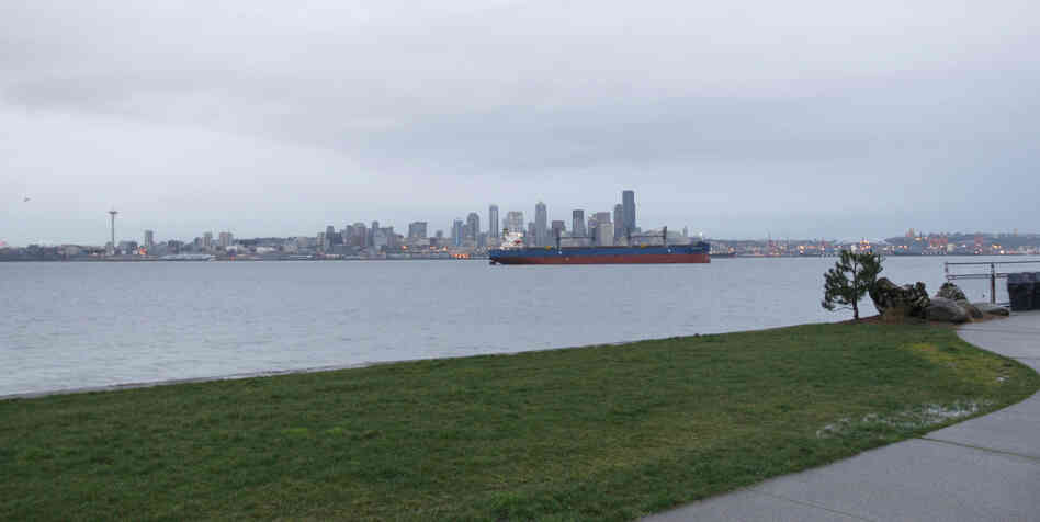 Puget Sound at Alki Beach waterfront neighorhood in Seattle. Puget Sound at Alki Beach waterfront neighorhood in Seattle.