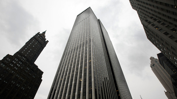 The General Motors Building seen in midtown Manhattan February 26, 2008 in New York City. In May, a large piece of it was purchased by a Chinese real estate developer. (Image credit: Getty Images)