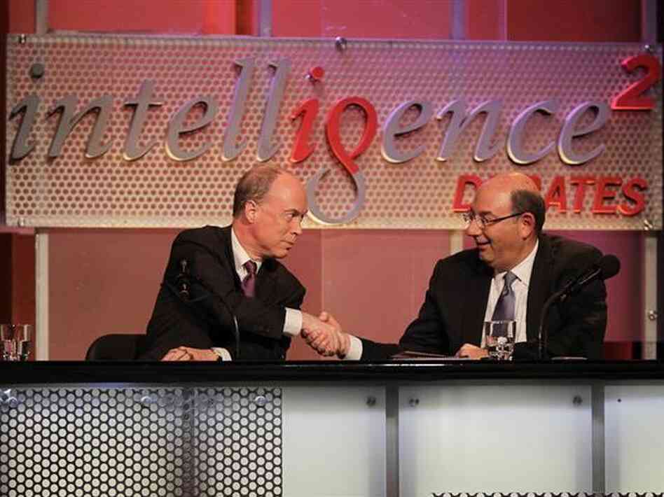 Douglas Elliott (left) and Paul Saltzman argue against the motion "Break Up The Big Banks" in an Oxford-style debate on Oct. 16. Douglas Elliott (left) and Paul Saltzman argue against the motion "Break Up The Big Banks" in an Oxford-style debate on Oct. 16.