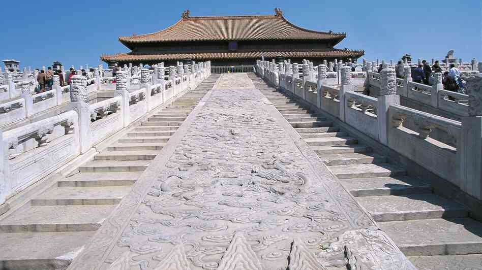 The Large Stone Carving is the heaviest stone in the Forbidden City in Beijing. It was believed to have weighed more than 300 tons when it was first transported to the site between 1407 and 1420. The Large Stone Carving is the heaviest stone in the Forbidden City in Beijing. It was believed to have weighed more than 300 tons when it was first transported to the site between 1407 and 1420.