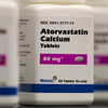Statin drugs to lower cholesterol have become among the most widely prescribed prescription medications in the United States. Statin drugs to lower cholesterol have become among the most widely prescribed prescription medications in the United States.