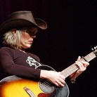 Lucinda Williams performs live on Mountain Stage in 2001. Lucinda Williams performs live on Mountain Stage in 2001.