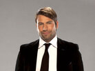 Rafael Amaya plays drug lord Aurelio Casillas on El Señor de los Cielos. Rafael Amaya plays drug lord Aurelio Casillas on El Señor de los Cielos.
