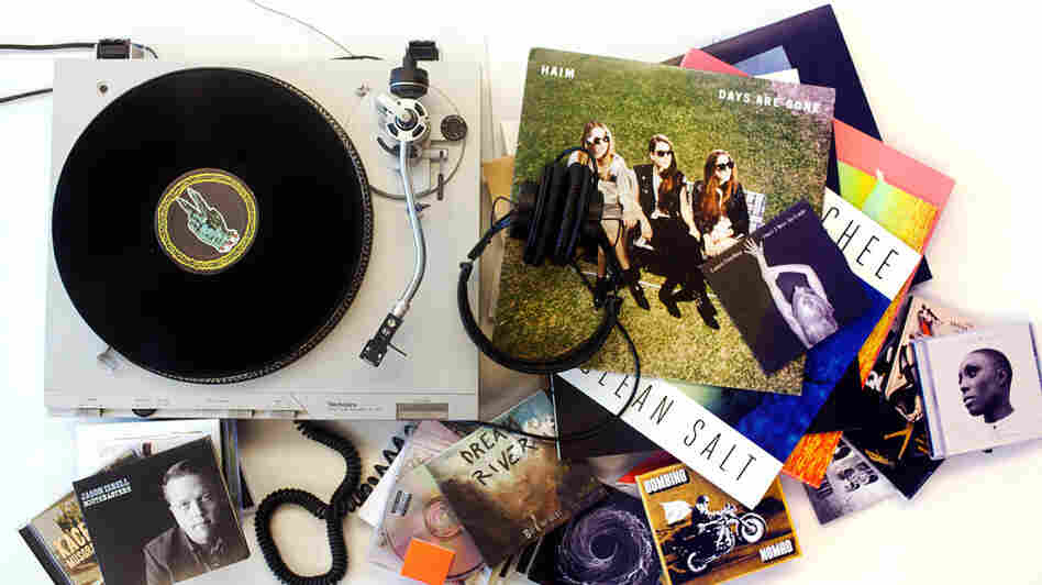 These albums might be strange bedfellows, but they're what shook us up and sucked us in this year. These albums might be strange bedfellows, but they're what shook us up and sucked us in this year.