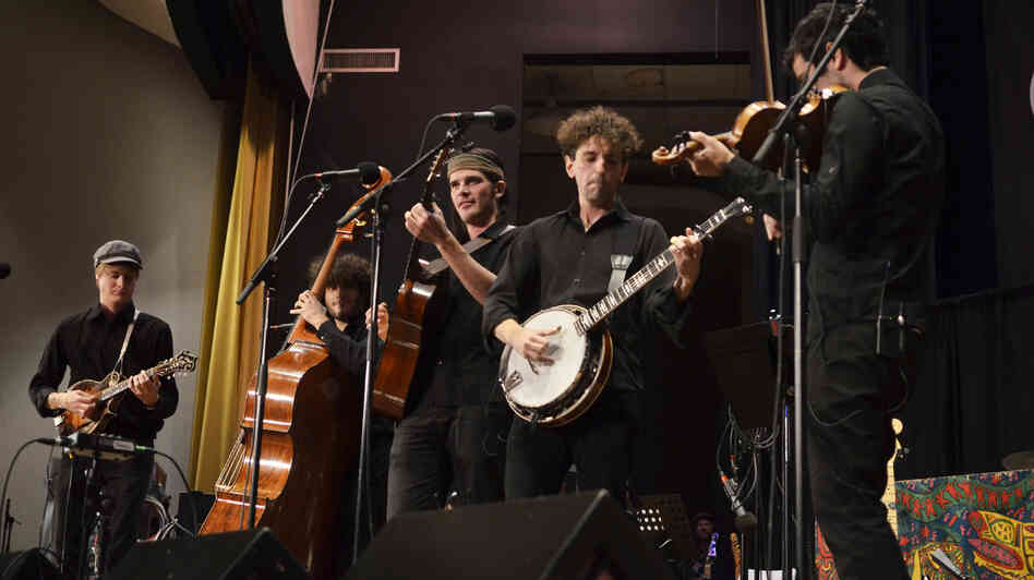 The Deadly Gentlemen performing live on Mountain Stage. The Deadly Gentlemen performing live on Mountain Stage.