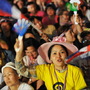 Suthep Thaugsuban says the army, navy, air force and police will meet with him on Saturday.