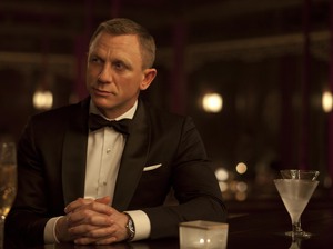 James Bond is famous worldwide for his love of martinis and the ladies. But at six or seven drinks a day, the former was likely to hurt his odds with the latter. James Bond is famous worldwide for his love of martinis and the ladies. But at six or seven drinks a day, the former was likely to hurt his odds with the latter.