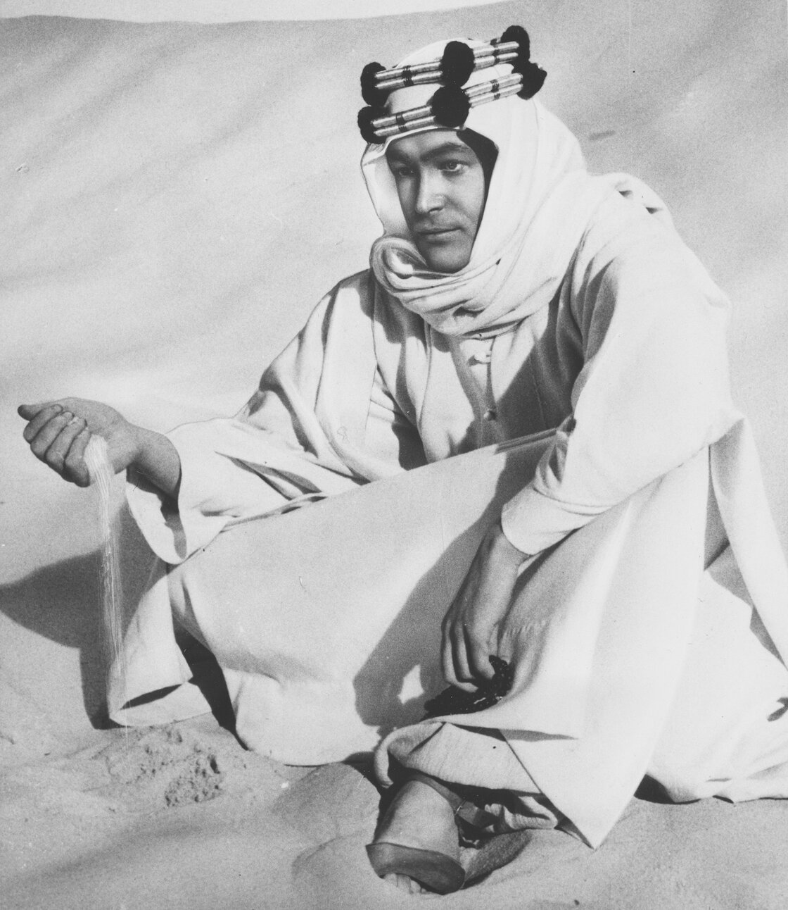 Lawrence of Arabia is filmed in the Jordanian desert in 1961. The role of T.E. Lawrence would make O'Toole famous. Lawrence of Arabia is filmed in the Jordanian desert in 1961. The role of T.E. Lawrence would make O'Toole famous.