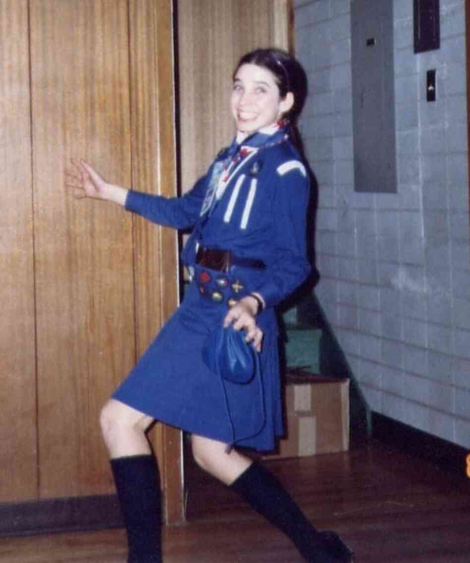 Isn't she cute? Isn't she cute?