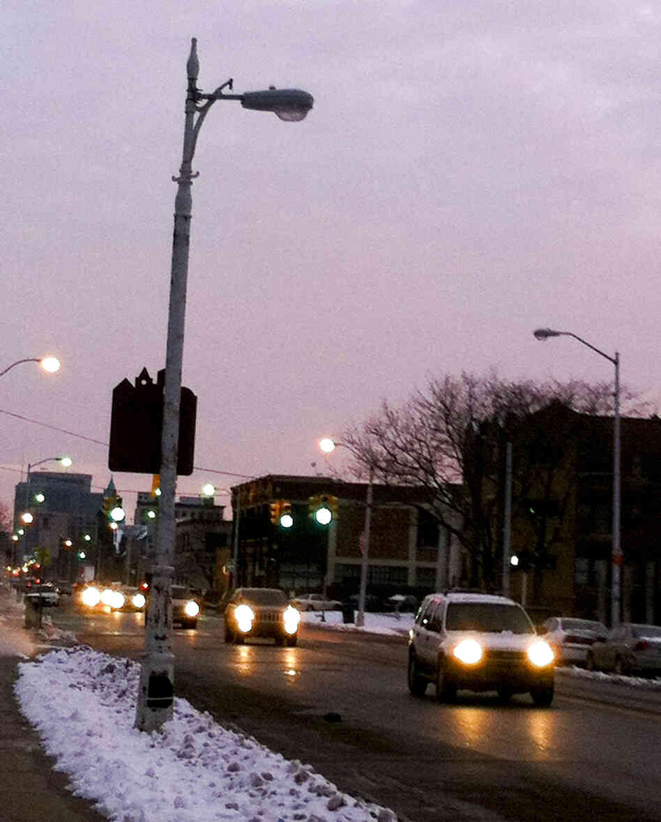 In Detroit, fewer than half of the city's 88,000 street lights actually work anymore. In Detroit, fewer than half of the city's 88,000 street lights actually work anymore.