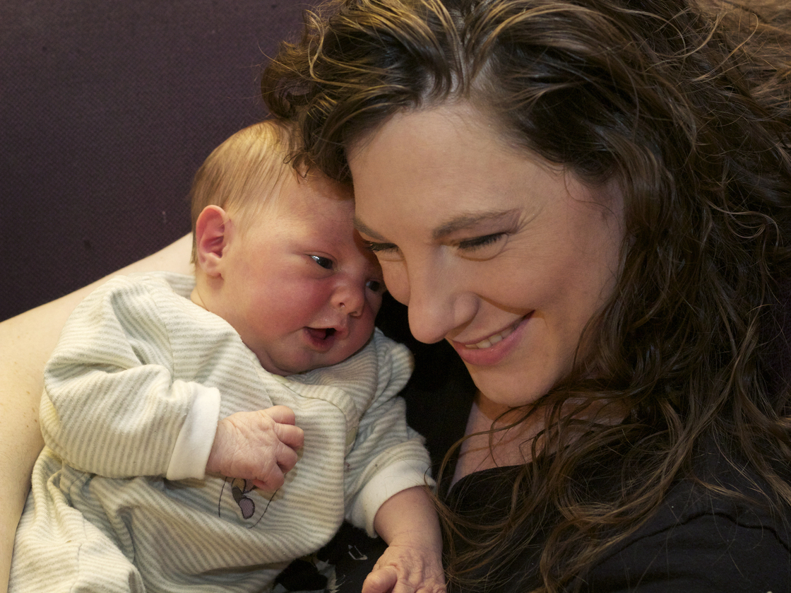 Brianne Wojtesta with her daughter Vera at 1 day old.