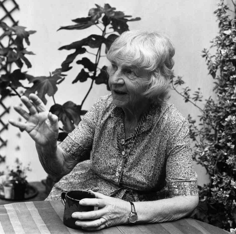 Naomi Mitchison in her London garden in 1979. Naomi Mitchison in her London garden in 1979.