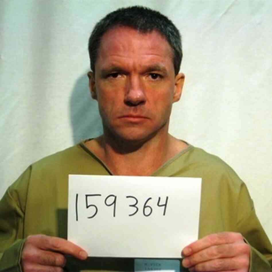 Robert Vick, in an undated photo provided by Kentucky Department of Corrections. After a cold night and day, he asked to be put back in prison. Robert Vick, in an undated photo provided by Kentucky Department of Corrections. After a cold night and day, he asked to be put back in prison.