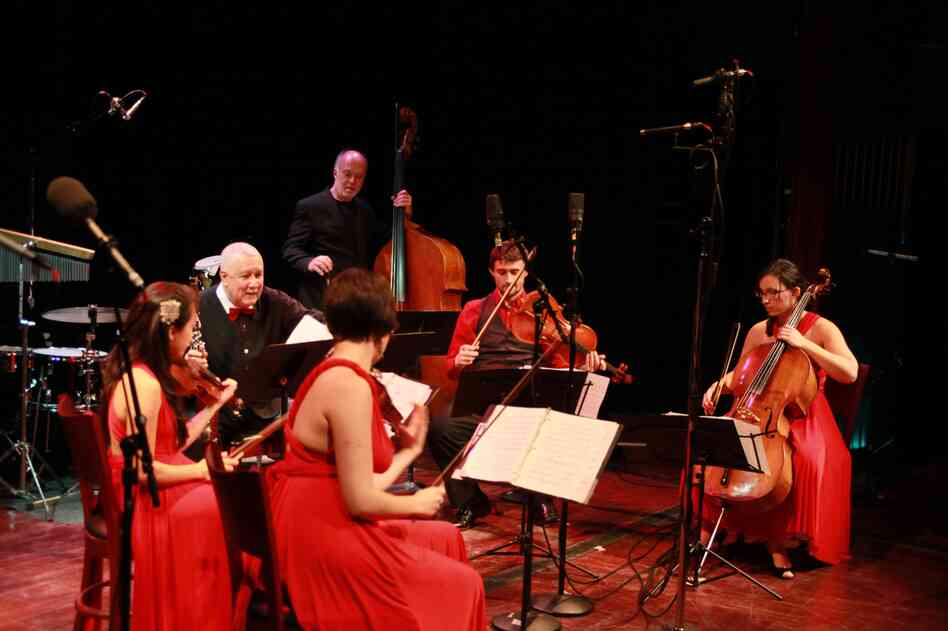 Paquito D'Rivera performs with the Kaia String Quartet. Paquito D'Rivera performs with the Kaia String Quartet.